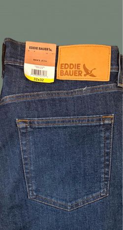 NWT Eddie Bauer Men's Regular Fit Two-Way Stretch Jeans (Size 32x32)