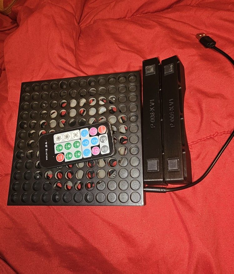 Excellent Condition Xbox Series X Accessories Cooling Fan And Stand