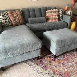 Sleeper Sofa With Sealy Memory Foam Mattress & Ottoman 