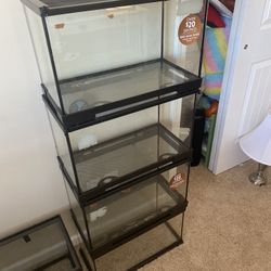 4 Reptile TANKS 