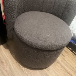 Spin Chair With Storage 