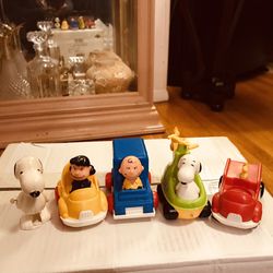 Aviva Little Snoopy Toys, Rescue Squad Missing Ladder All Made In Hong Kong 
