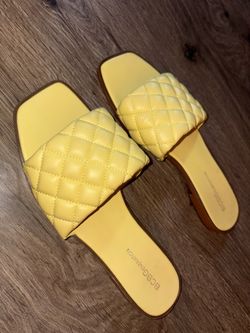 BCBGeneration Pale Yellow Laila Slide Sandals