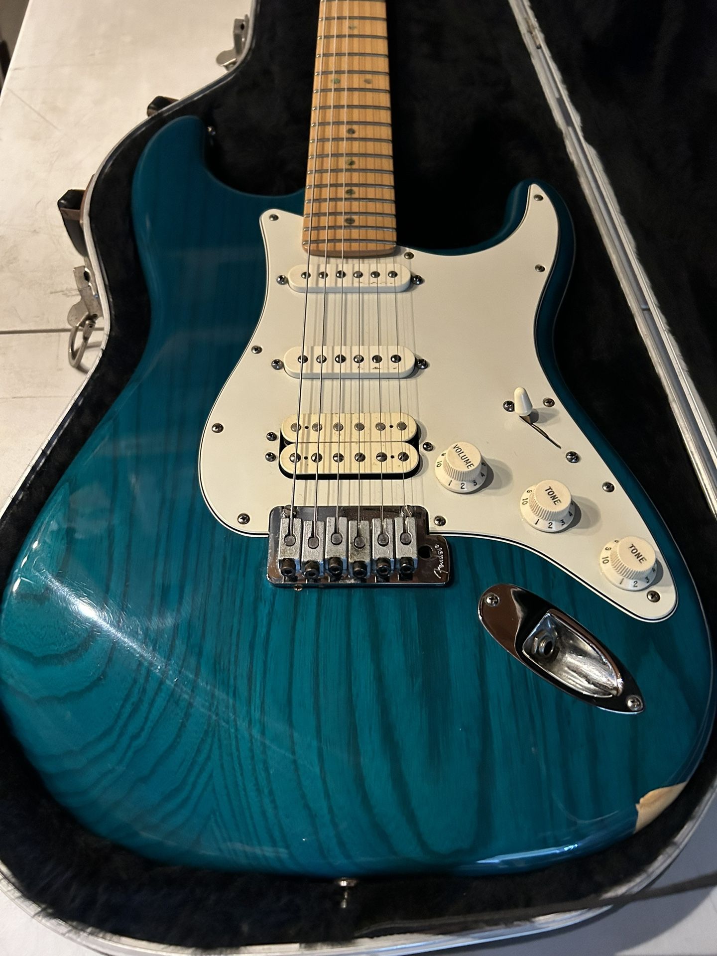 Fender American Deluxe Stratocaster