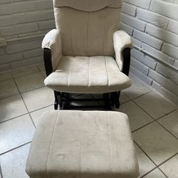 Ottoman And Rocker 