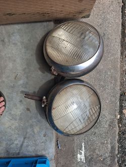 Original 1935–1937 Ford "Twolite" Headlight Assemblies