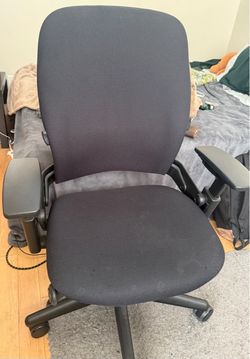 Black Fabric Office Chair (used)