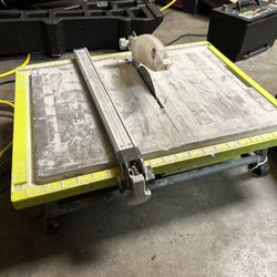 Ryobi 7” Wet Tile Saw – Model WS722