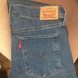Levi’s 315 Shaping Bootcut Size 30 