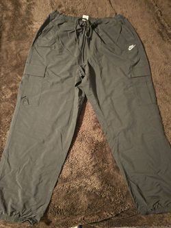 Nike woven cargo pants 2x