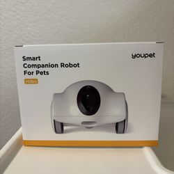 Indoor Pet Camera with Phone App - 1080P Full HD, 360° View, 2-Way Audio, and 15-Day Standby. Includes Treat Dispenser & Feeder for Cats and Dogs. Com