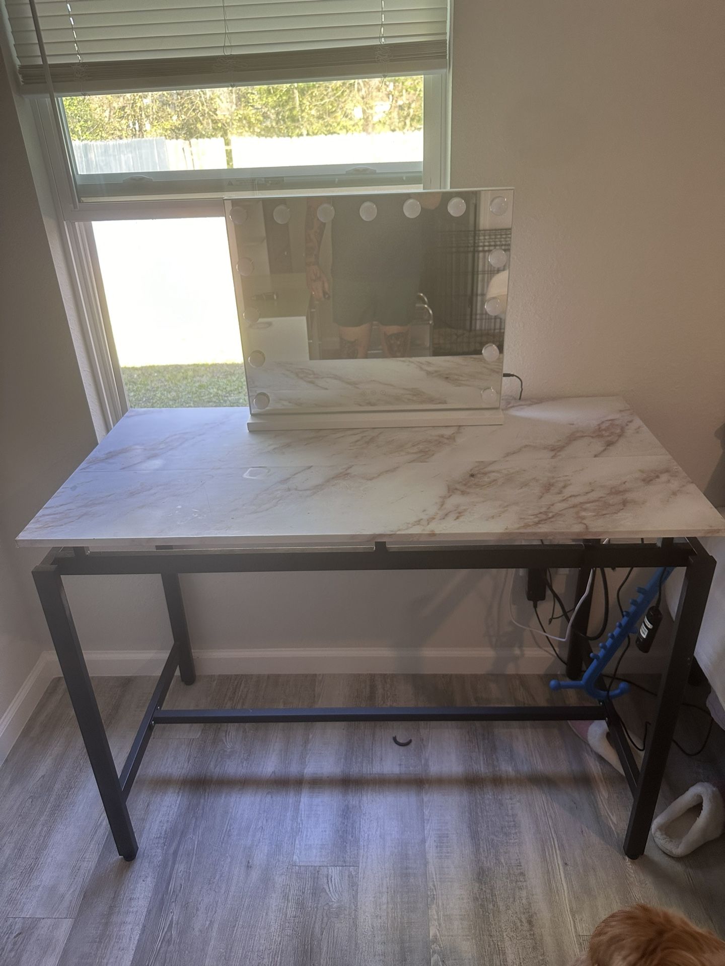 Makeup Vanity With Mirror And Makeup Chair