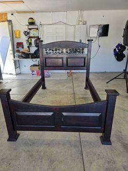 Full Size Solid Pine Wood