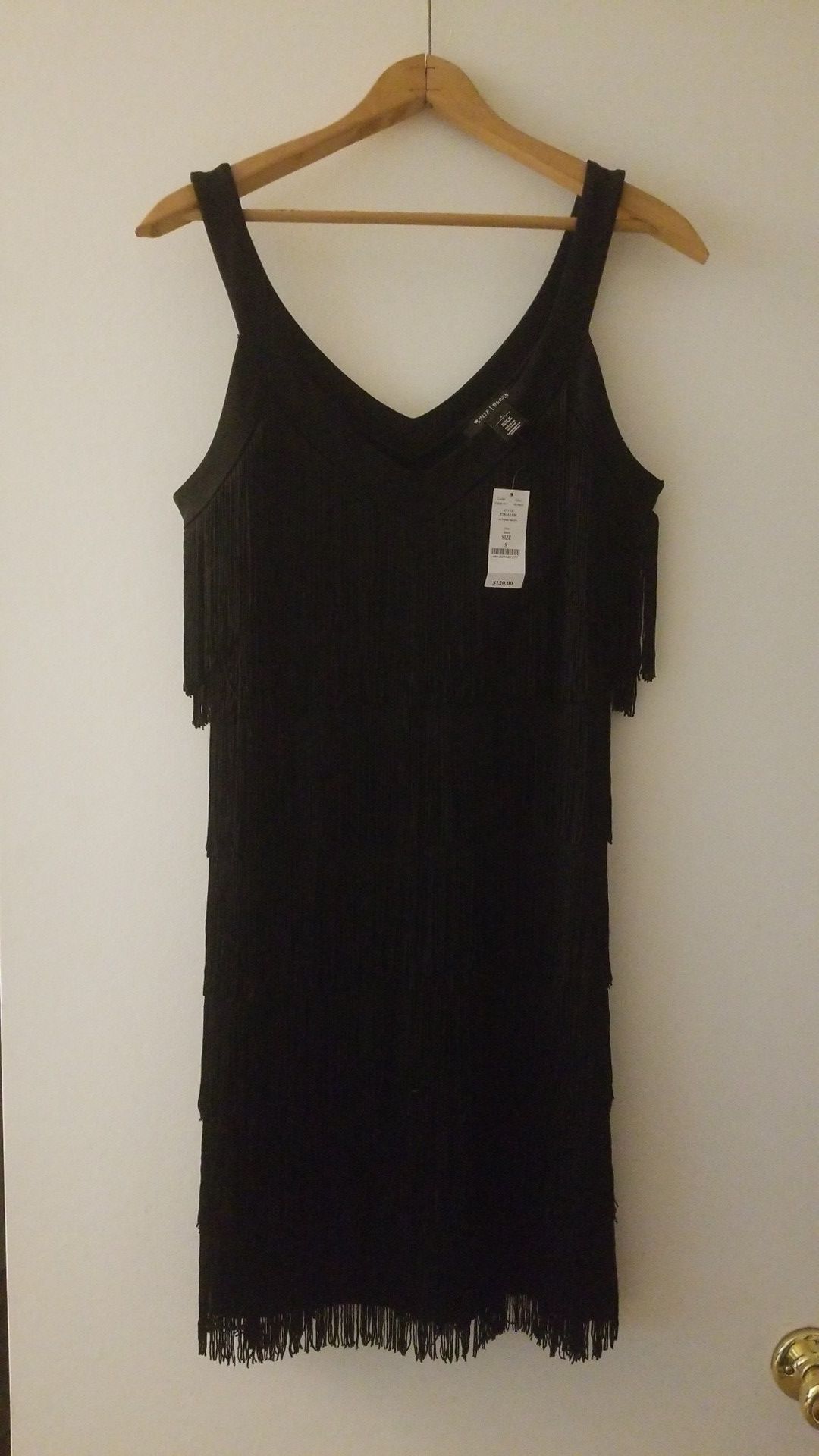 Brand new White House Black Market dress
