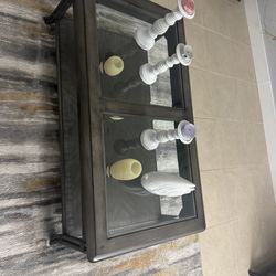 Center Table and Decor