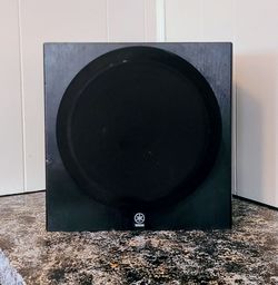 YAMAHA 200w 8" Powered Subwoofer