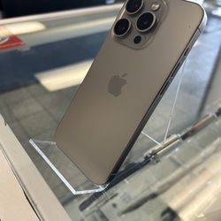 iPhone 15 Pro Unlocked 128 GB