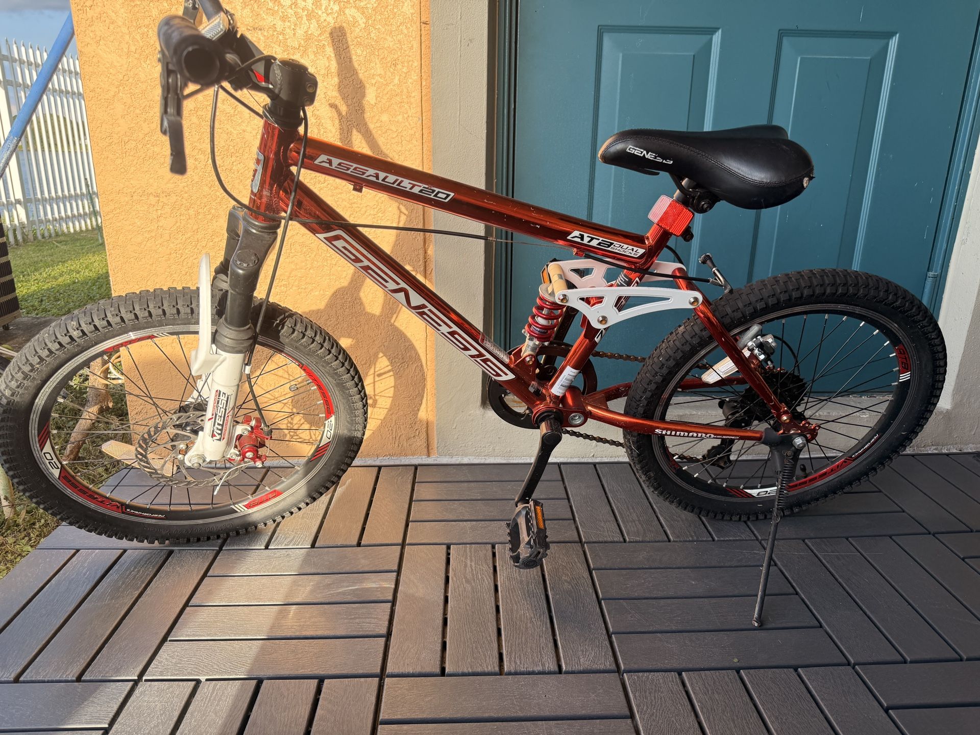 Genesis Assault 2.0 Kids Mountain Bike – Red (20”)