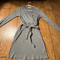 Mimi chica grey ribbed knit wrap dress Large on tag  Very good condition  Smoke free home