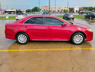2014 Toyota Camry SE