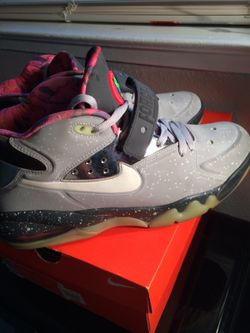 Nike Air Force Max area 72