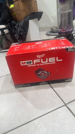 Milwaukee M18 Fuel 7-1/4" Circular Saw