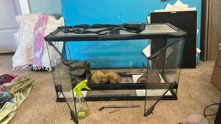 zoo Med Reptile Tank
