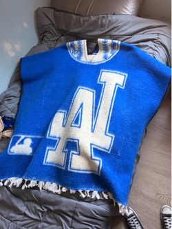 MLB Los Angeles Dodgers Mexican Poncho Baja Hoodie