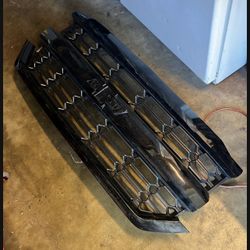 Front Grille for 2019 Chevy Silverado 