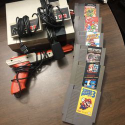 Nintendo NES Console 