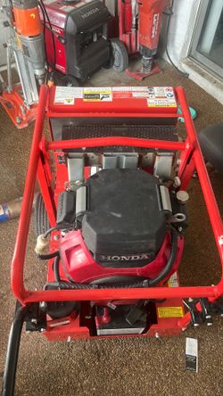 Honda Portable Power Generator Home Backup Emergency Power Red/Black