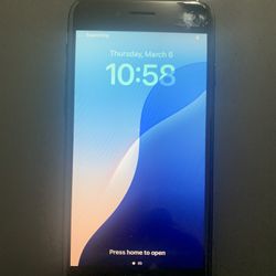 Apple iPhone SE 2022 64GB Unlocked For Any Carrier Like New Battery Health Life 99+%!