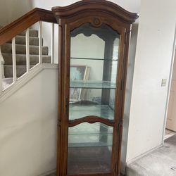 Ethan Allen Country French Curio Cabinet