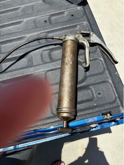 Metal Grease Gun