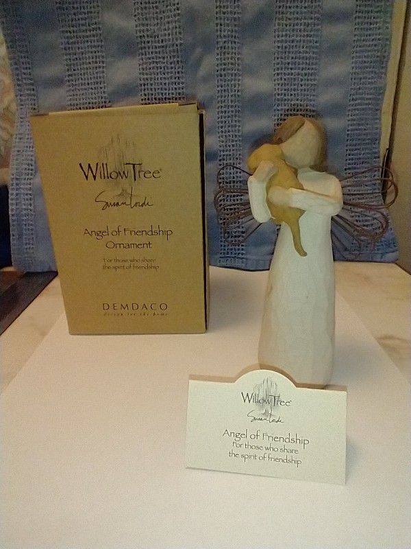 NWT Willow Tree Angel of Friendship 