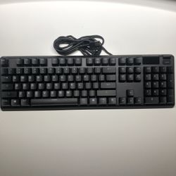 SteelSeries Apex 5 Keyboard 