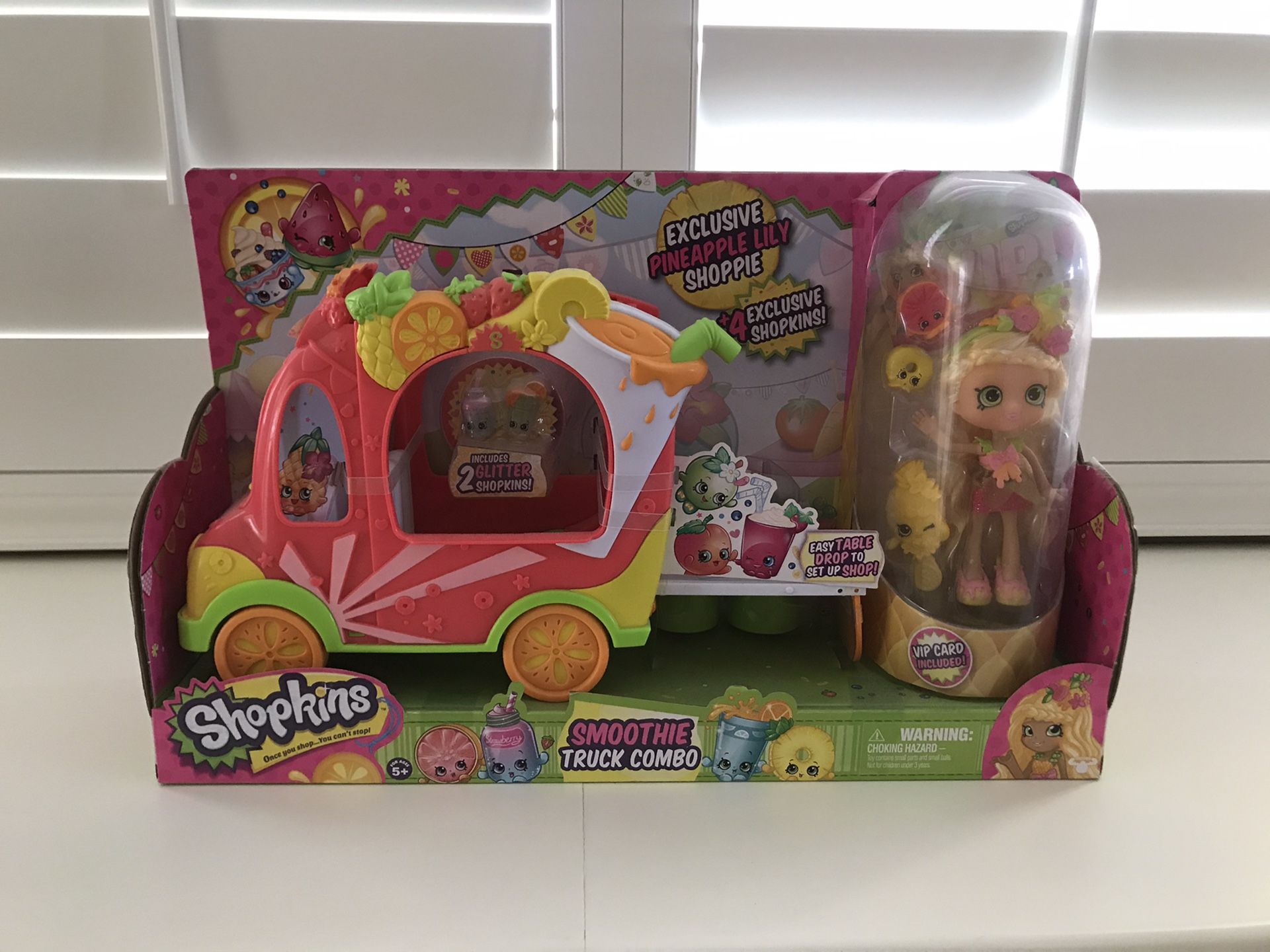 Brand New!! Shopkins Smoothie Truck Combo