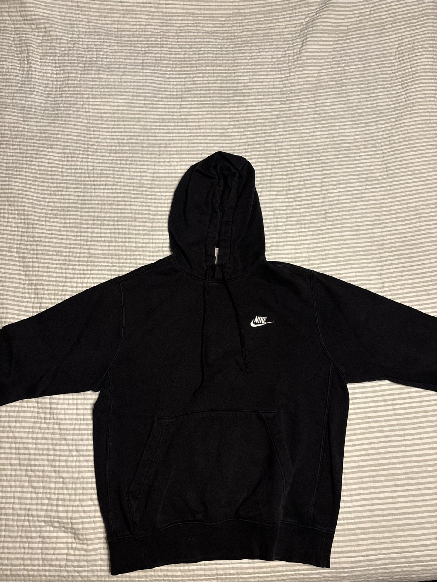 Small Men’s Nike Hoodie