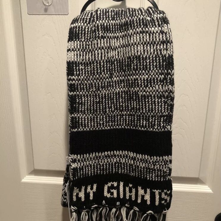 Raiders NFL Women’s Scarf Brand New