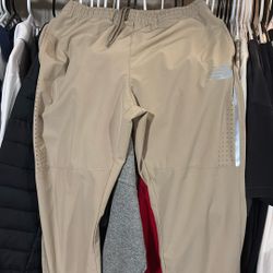New Balance Beige Joggers - Medium 