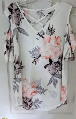 Cute summer top!