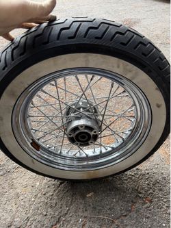 Softail deluxe front stock wheel