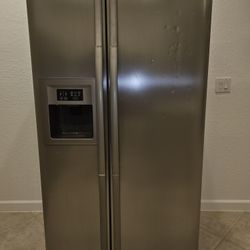 LG Refrigerator 