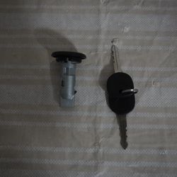 Ignition Lock Cylinder Switch with Keys (53G)