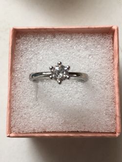 Sz 6 Small Dainty Solitaire 925 Stamped 