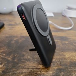 Baseus Magnetic Power Bank, 10,000mAh Foldable Kickstand Wireless Portable Charger, for Magsafe Battery Pack 20W USB-C for iPhone 14/14 Plus/14 Pro/14