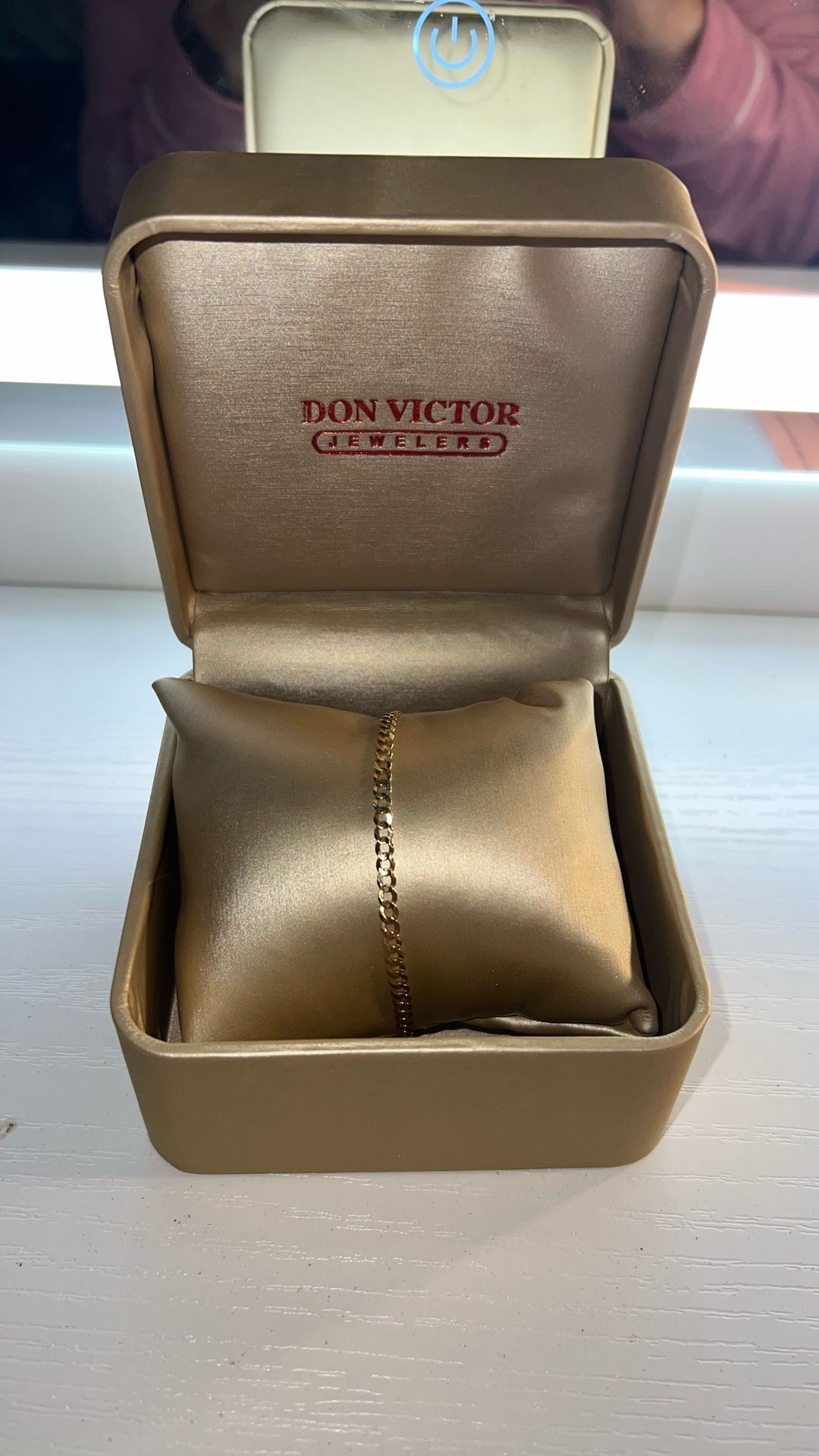 14k Women’s Curb Bracelet