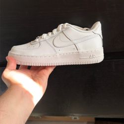 Nike White Air Force 1 Size Boys 4.5 