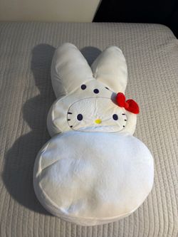 Hello Kitty Peep Plushie