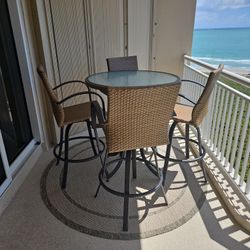 Bar Height Table, 4 Stools & Rug